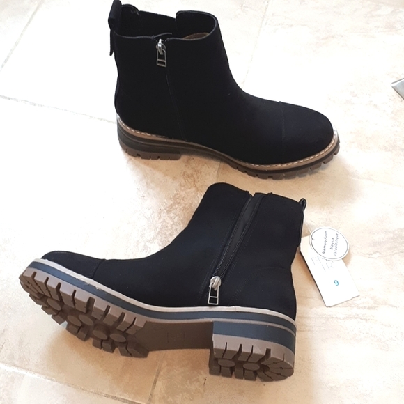Time and Tru Boots /NWT/ US 6 - Picture 4 of 7